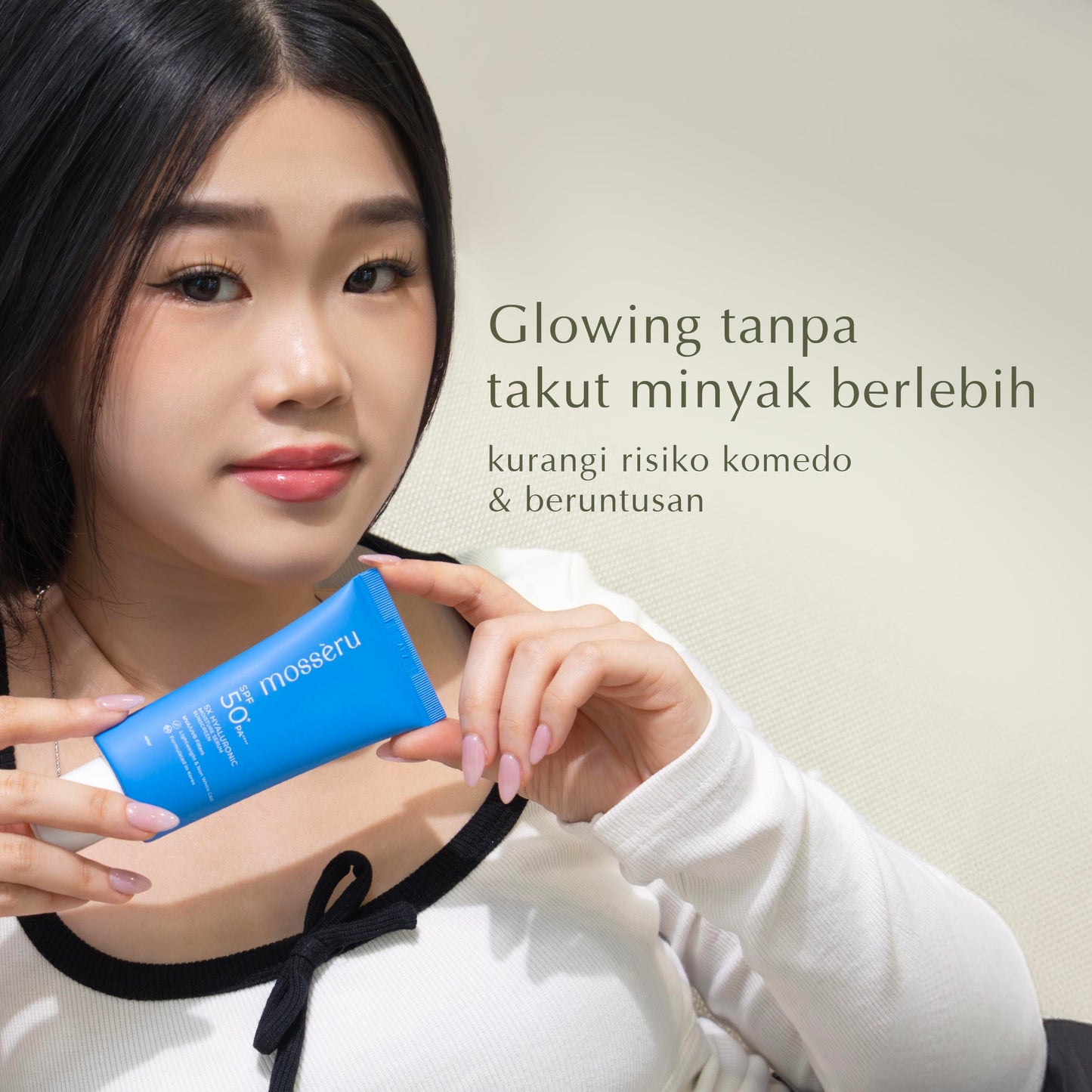 5X Hyaluronic Moisture Serum Sunscreen SPF 50 PA++++ | 5X Hyaluronic Acid | Dustress Out Tech | 3 Antioxidants | Melindungi Wajah Dari Sinar UV | Skin Barrier (Copy)